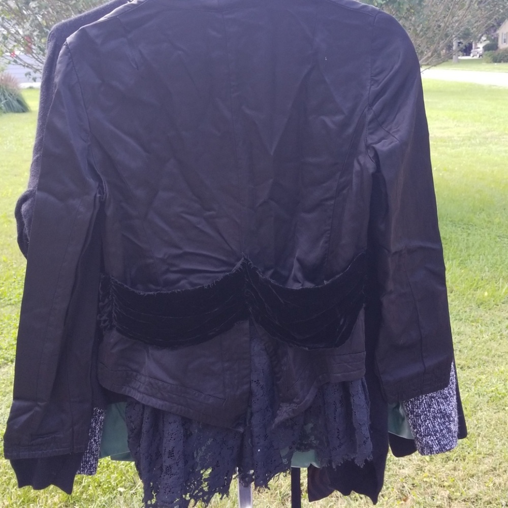 Jacket - Picture 4 of 5